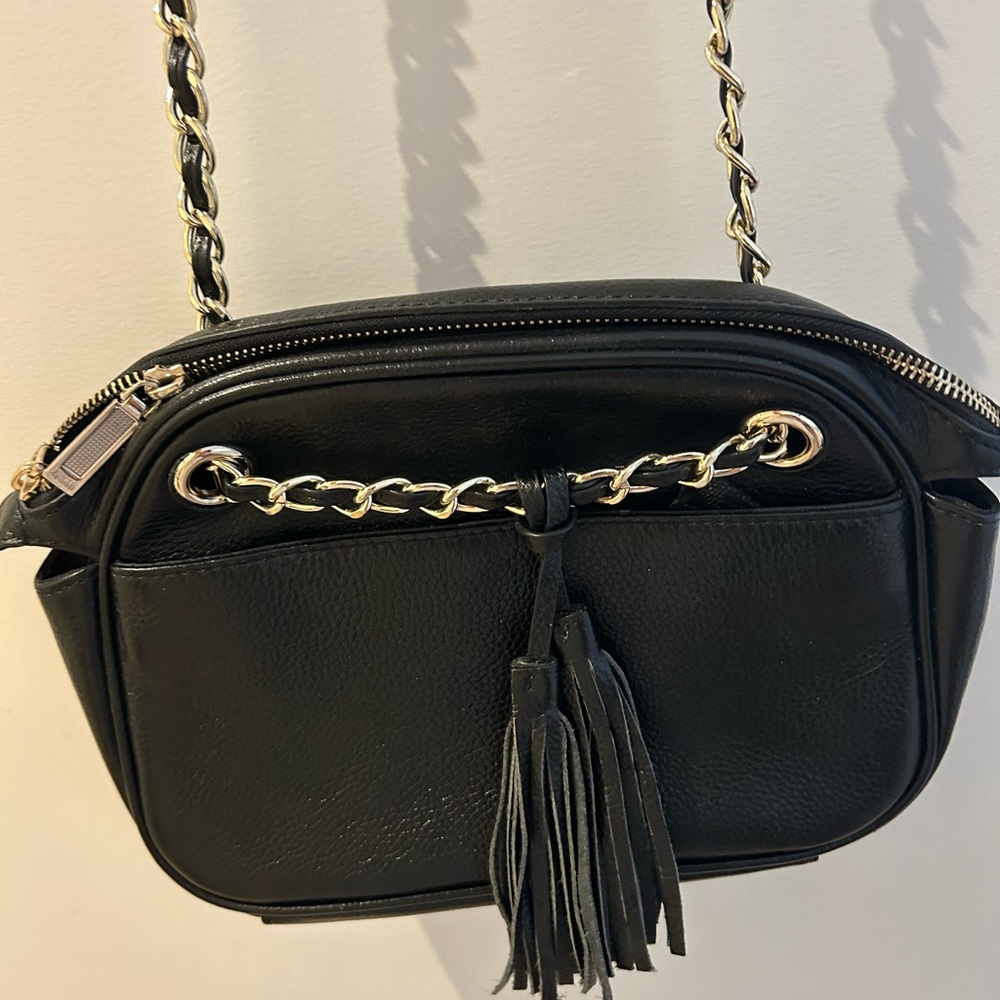 Zenith black leather crossbody bag-like new